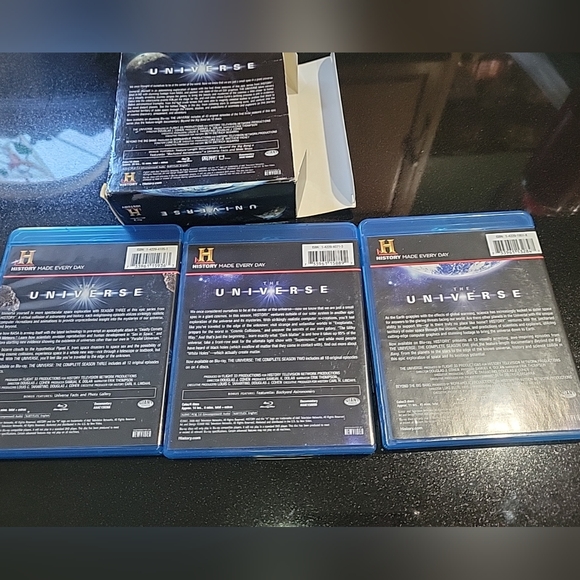 The Universe: The Complete Seasons 1-3 (Blu-ray Disc, 2009, 10-Disc Set) - Picture 4 of 6